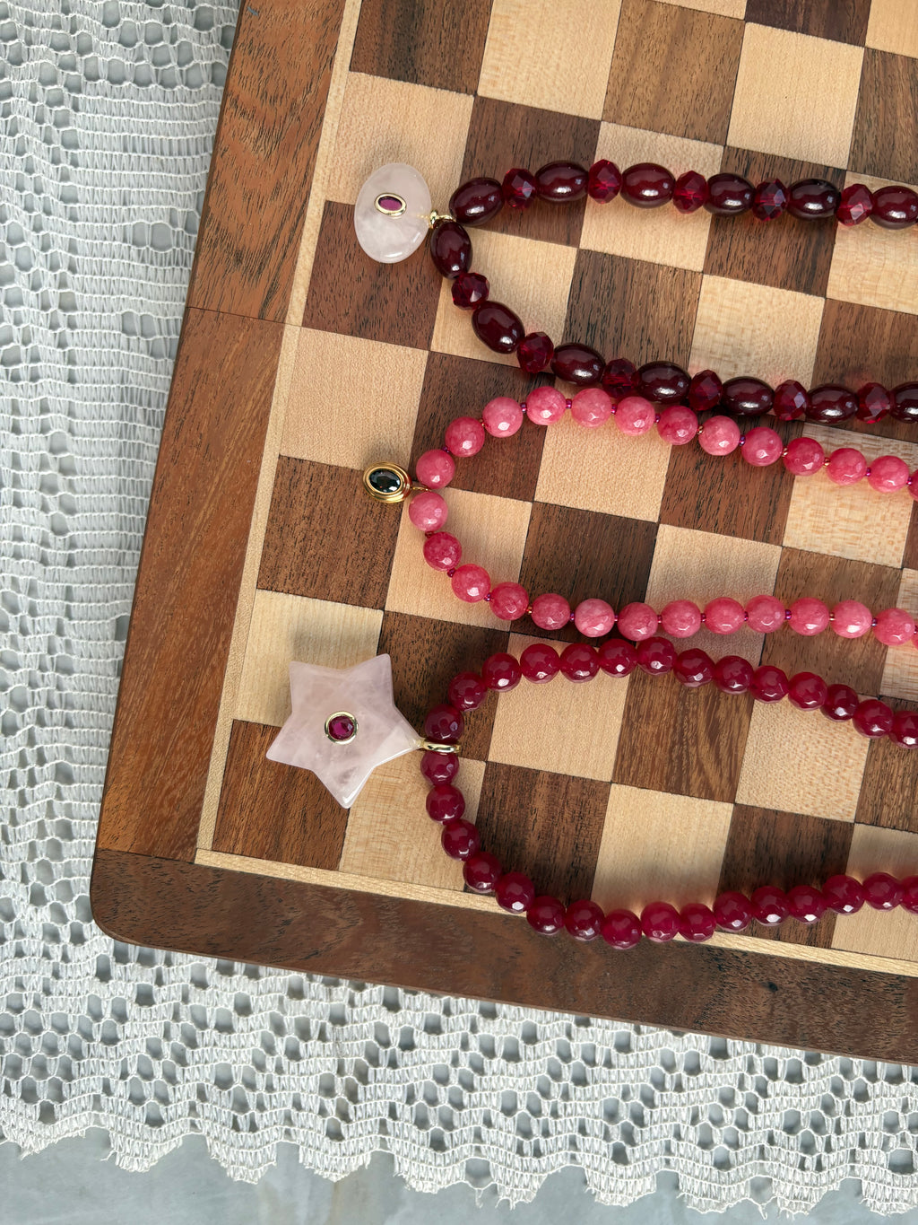 Rose quartz tumble necklace