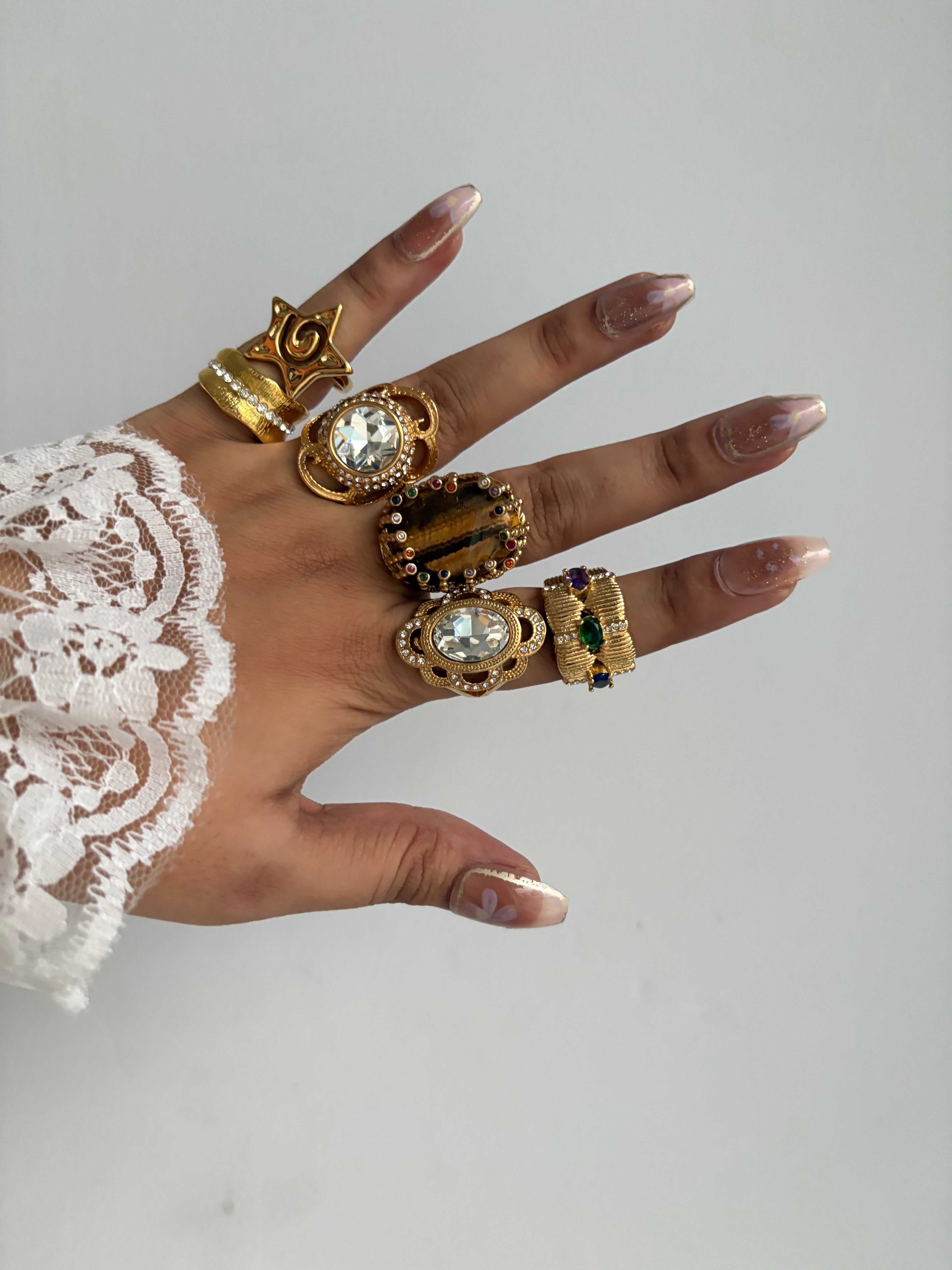 Antique stone cluster ring ( oval)