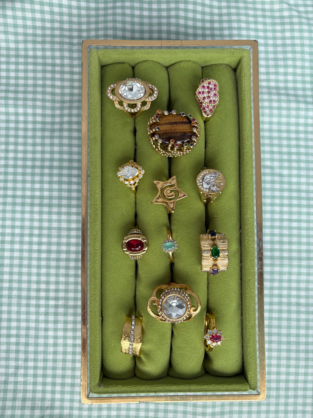 Antique stone cluster ring ( oval)