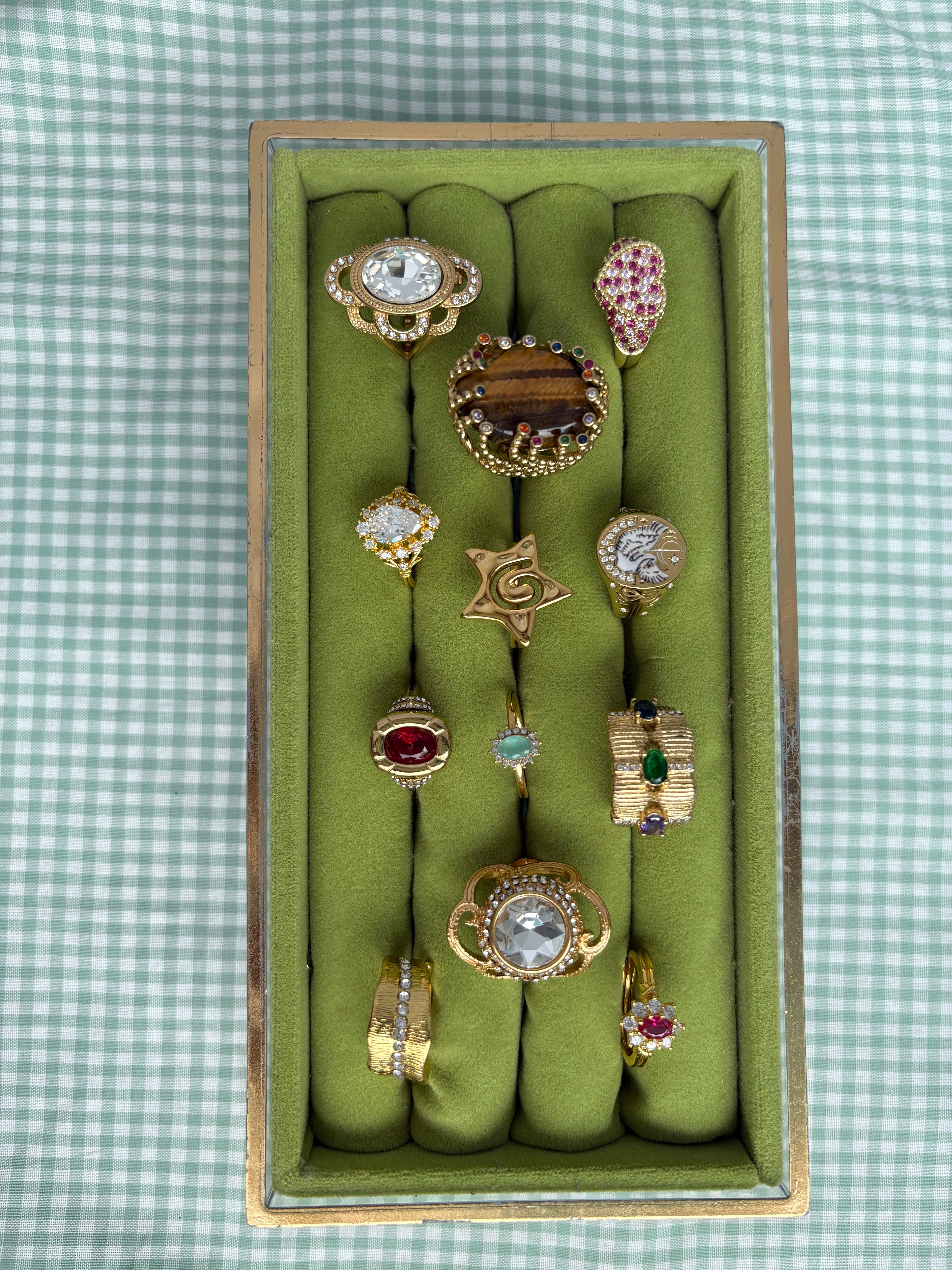 Antique stone cluster ring ( oval)