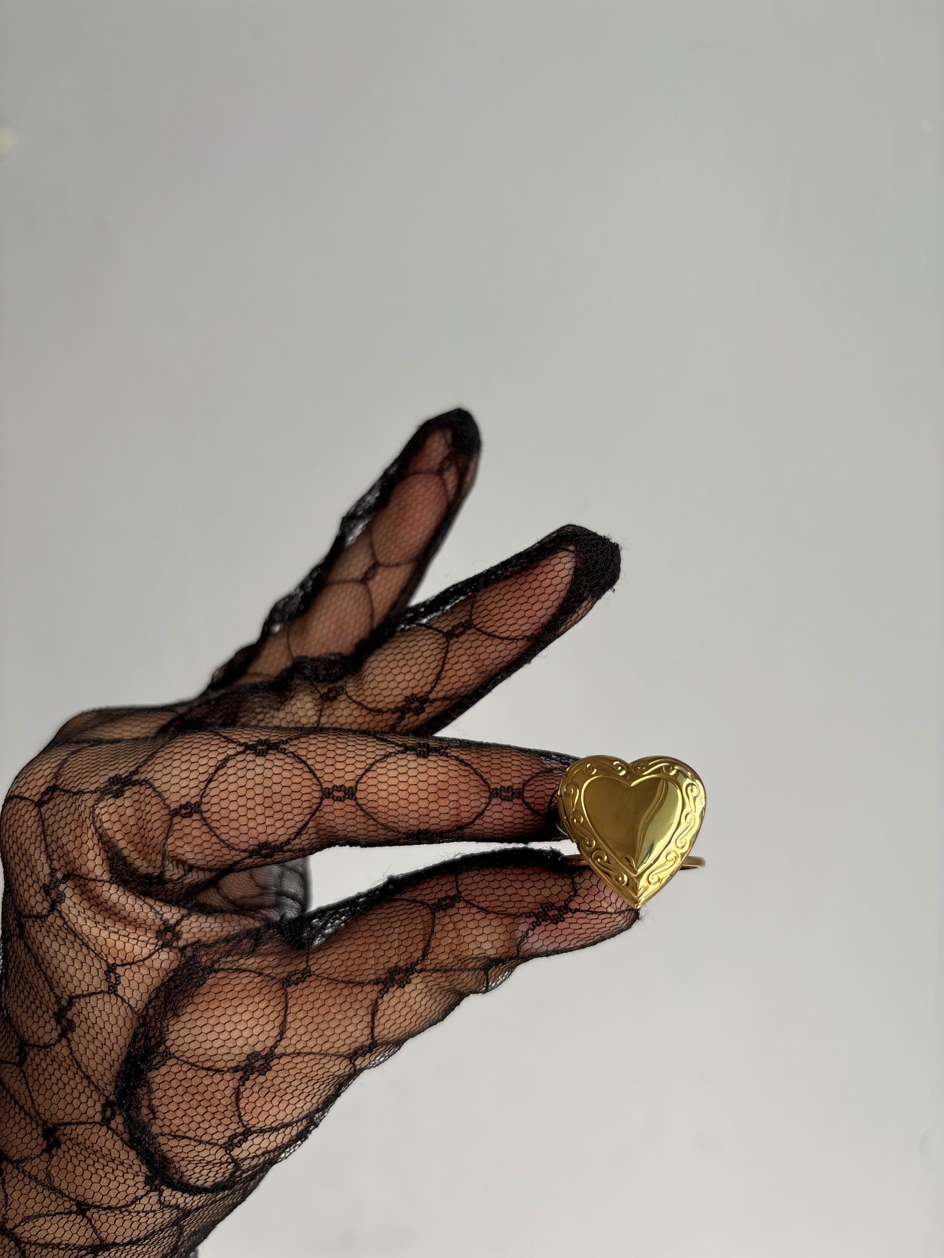 Heart Photo ring