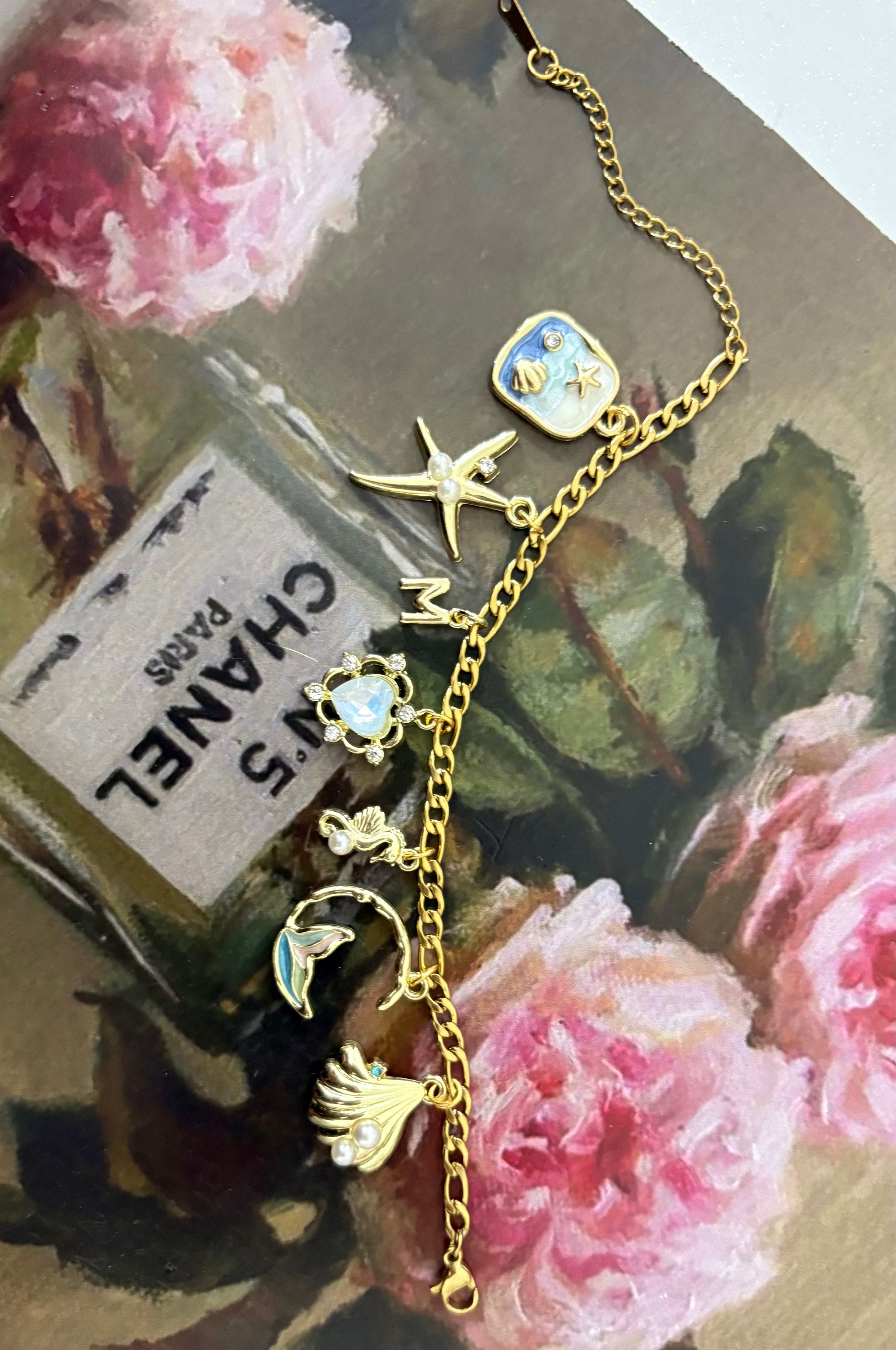 Marine charm bracelet