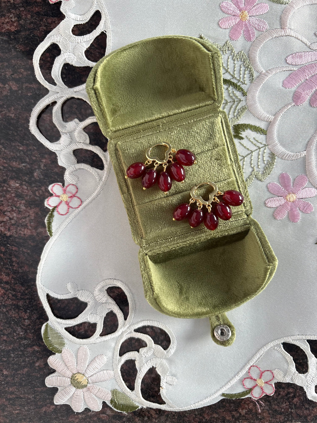 Glass drop earring