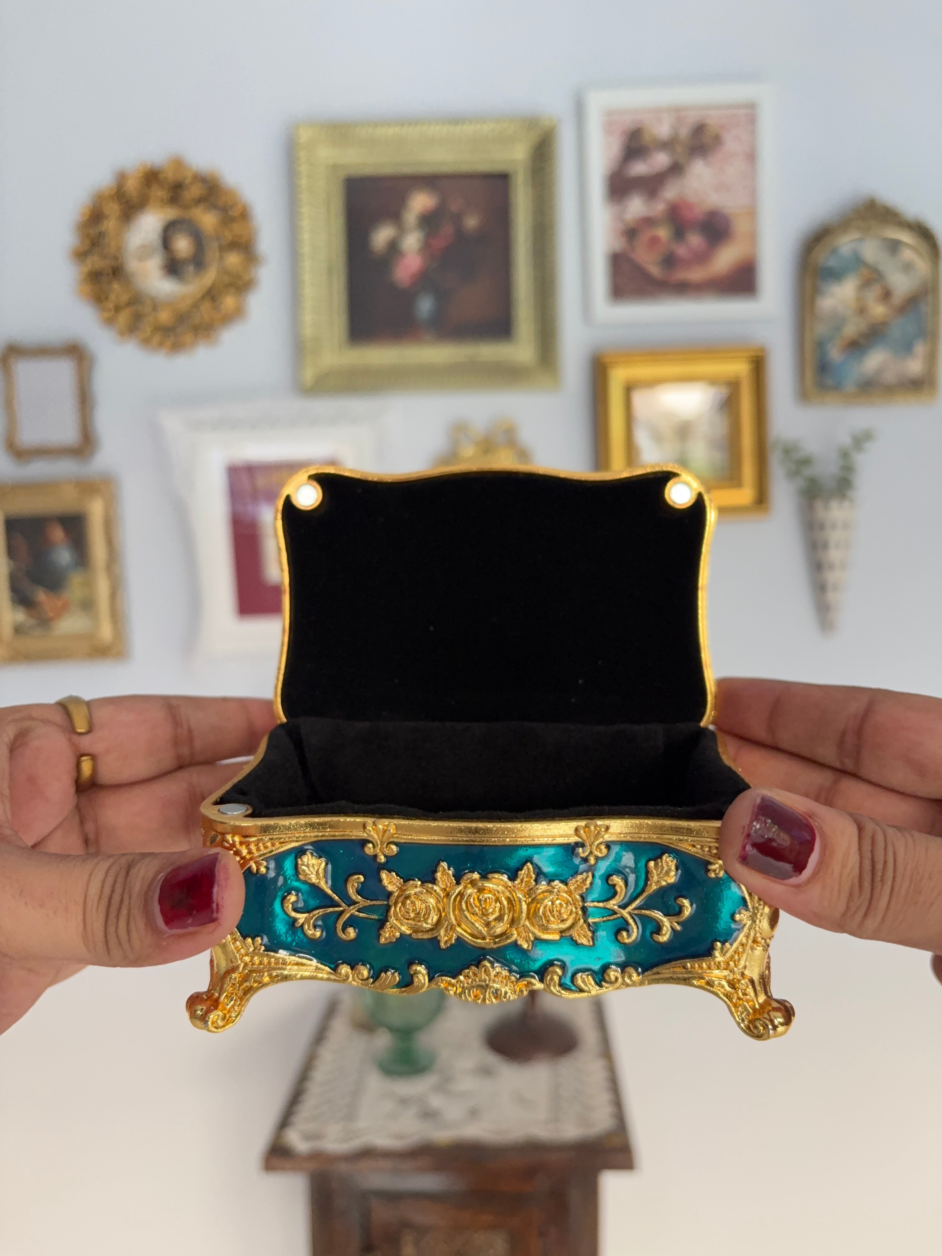 Jewellery box ( blue)