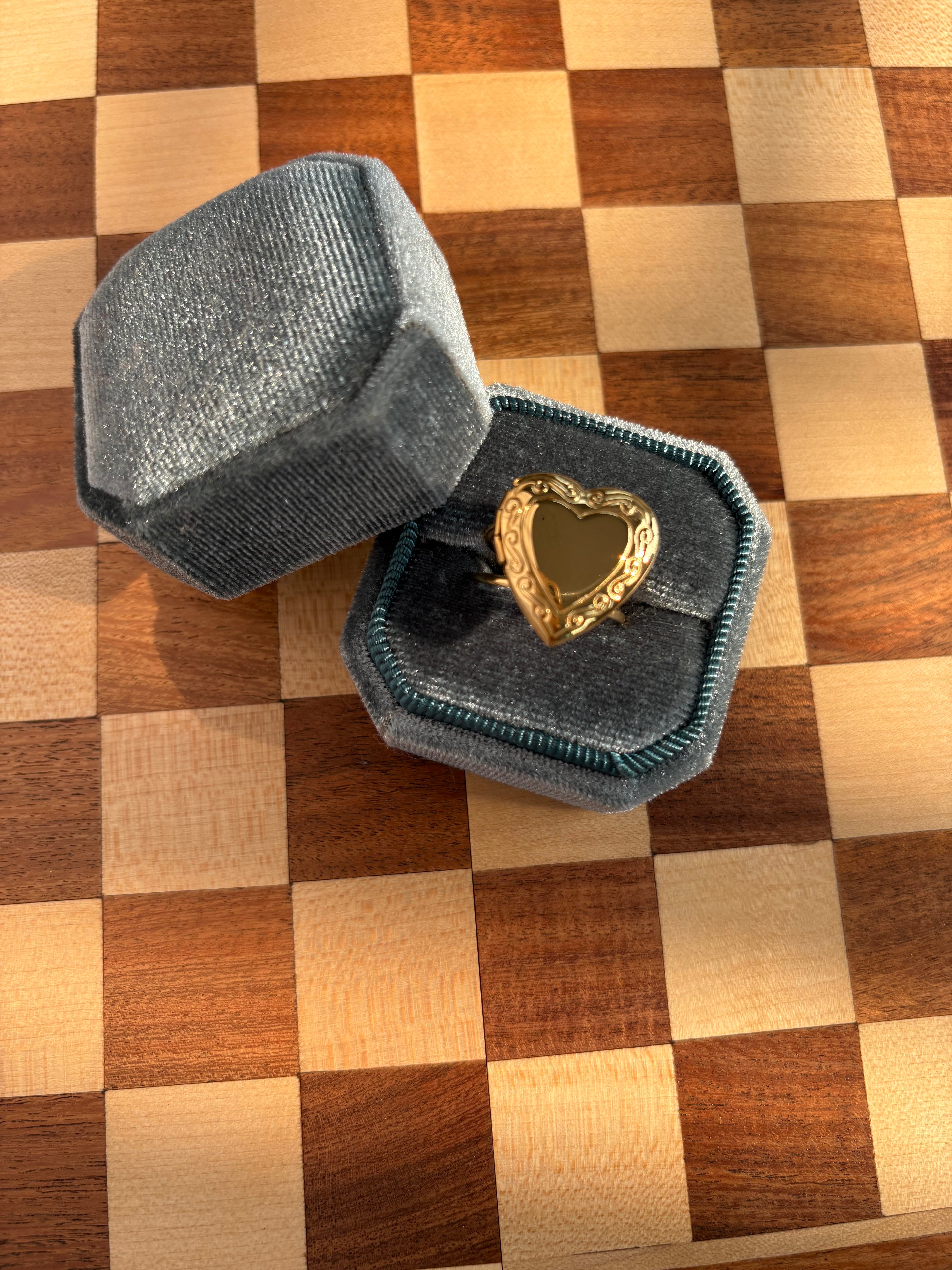 Heart Photo ring