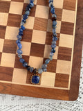 Crystal chips beaded necklace