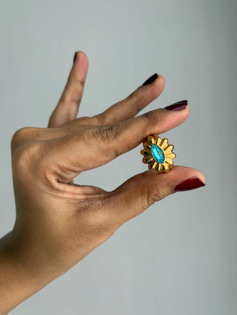 Vintage style ring