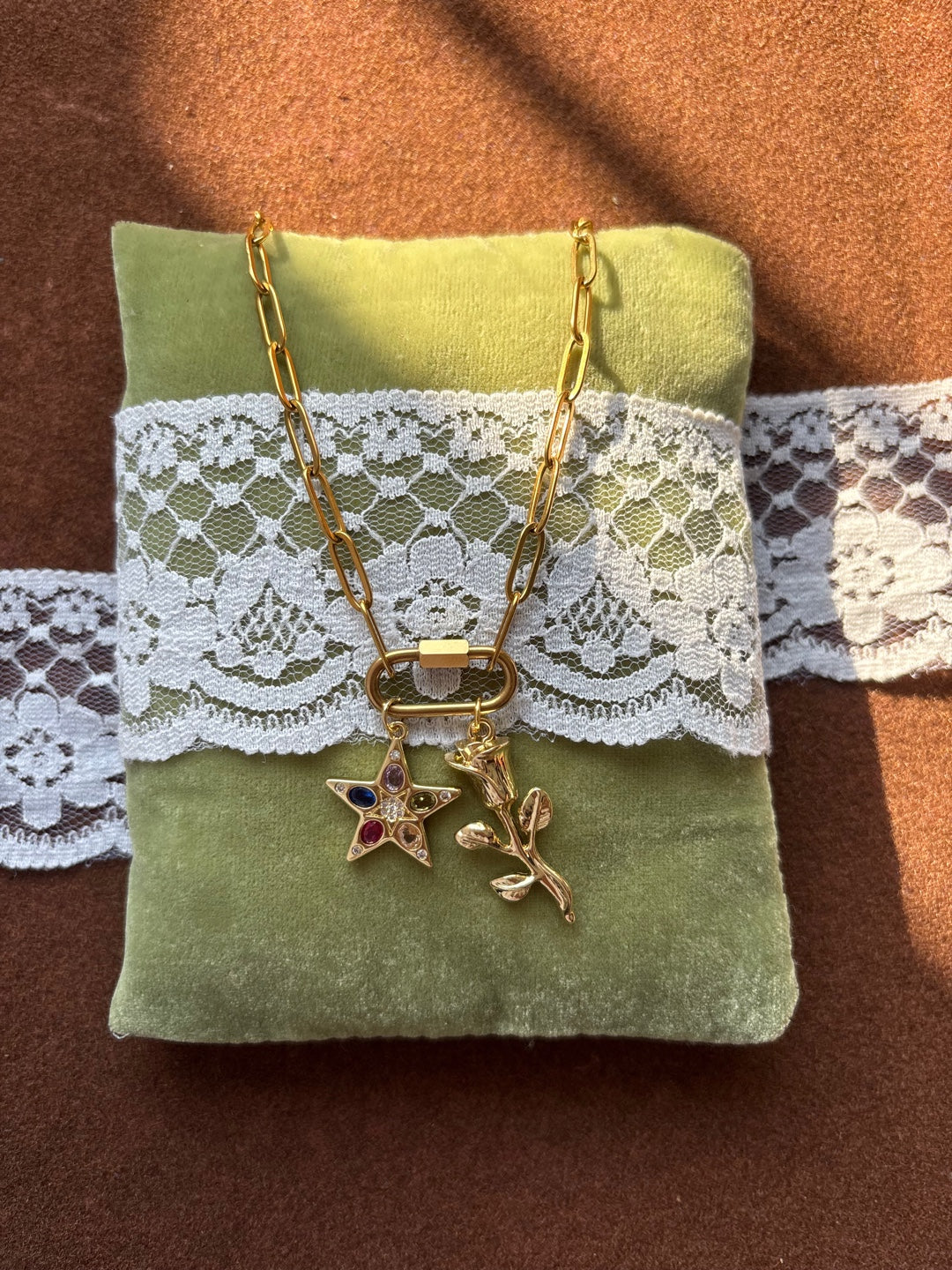 Gemstone studded charm jumble necklace