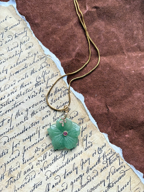 Green Aventurine flower necklace