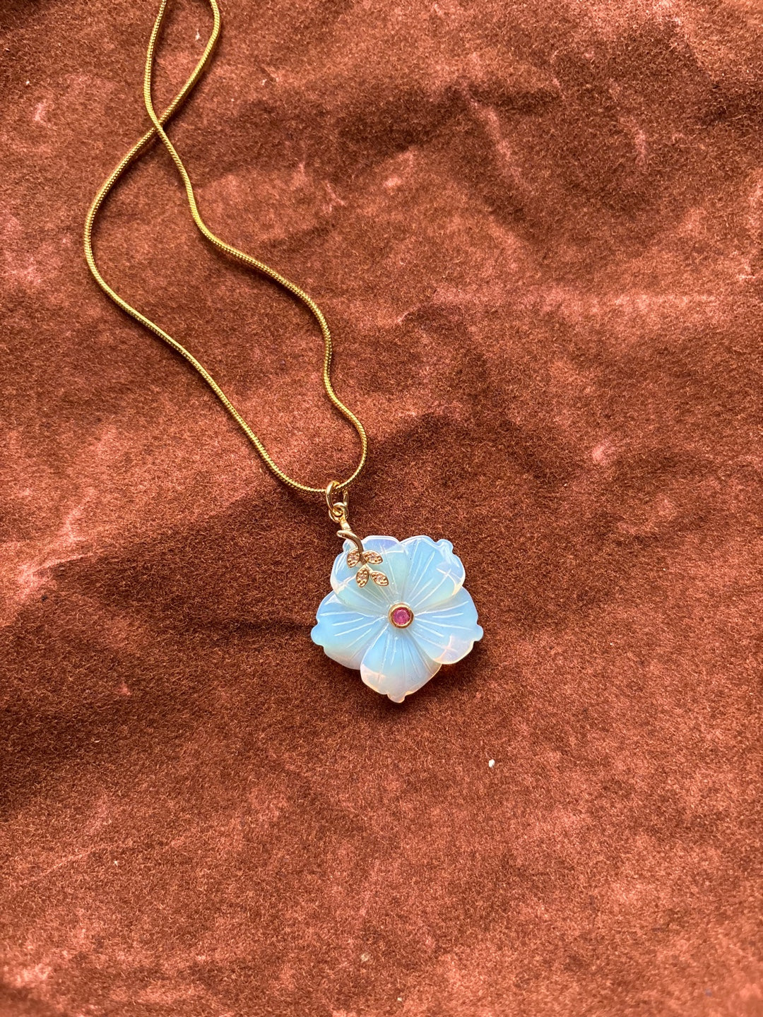 Opal flower pendant necklace